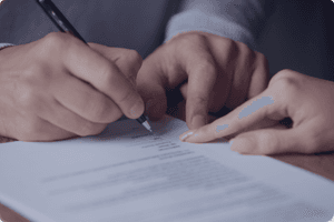 إدارة العقود باستخدام قوانين فيديك